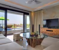 Villa LuWih, TV Salle des médias