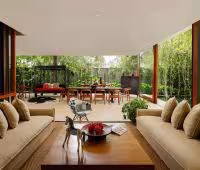 Villa Svarga, Living y comedor